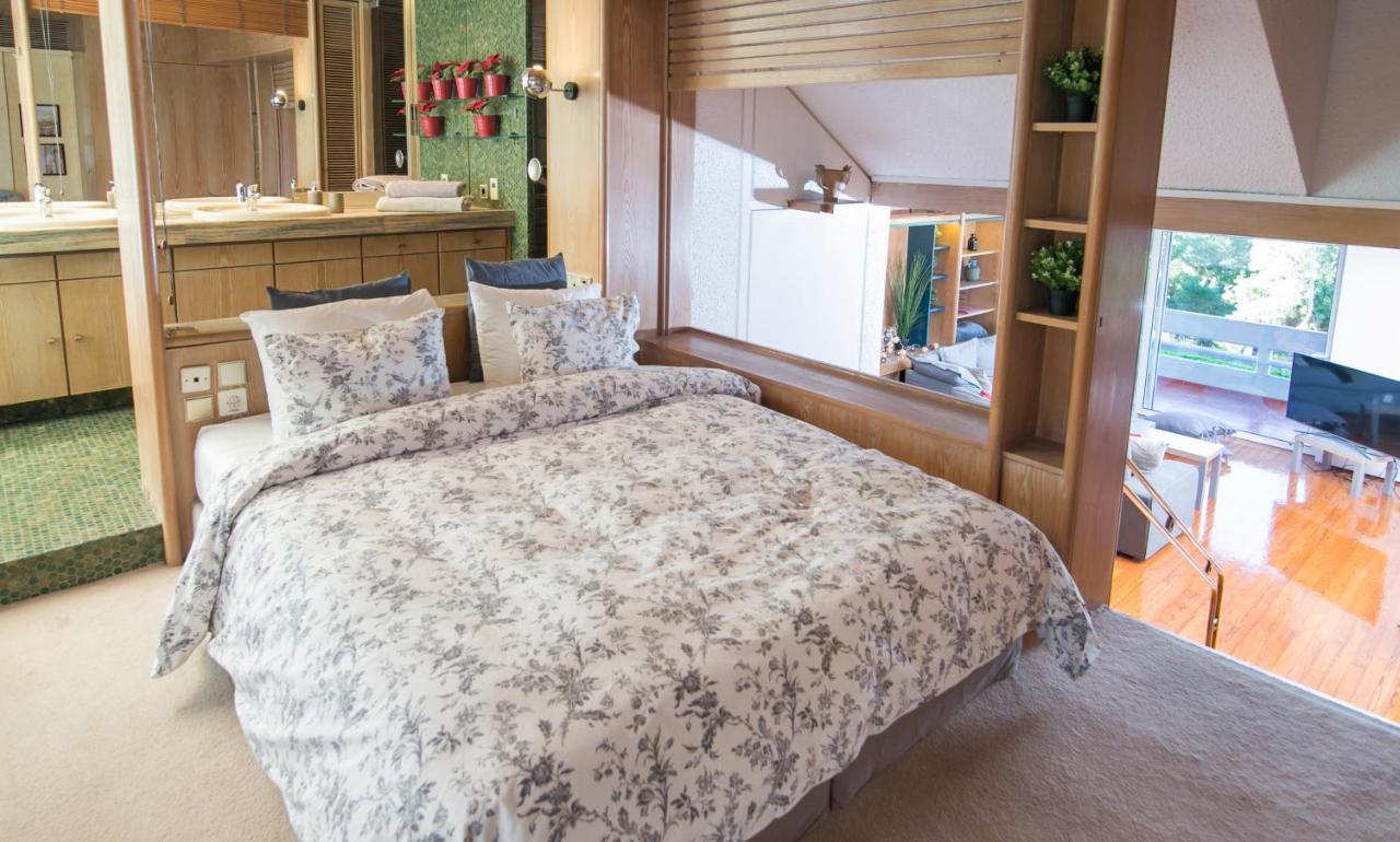 One-of-a-kind Riviera Apartment